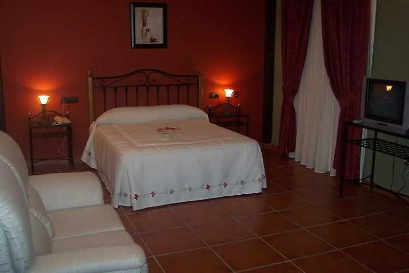 *** Hotel Balcón de los Montes Colmenar España